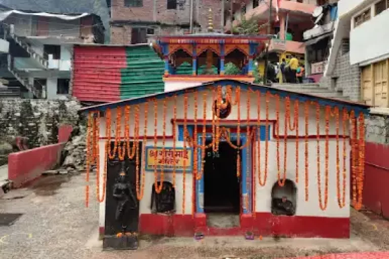 Gaurikund Triphills.com