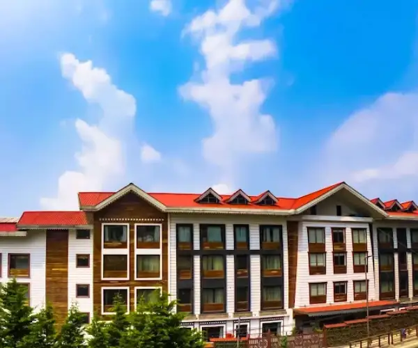 Ramada by Wyndham Gangtok Hotel (1)