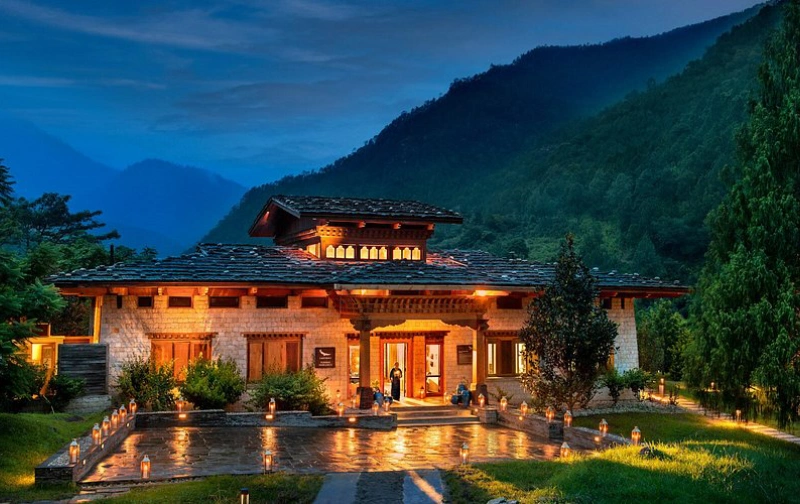 Luxury Resorts: For a Premium Himalayan Escape