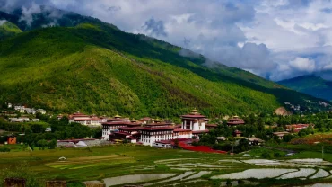Best Time to Visit Bhutan: Month-by-Month Travel Guide